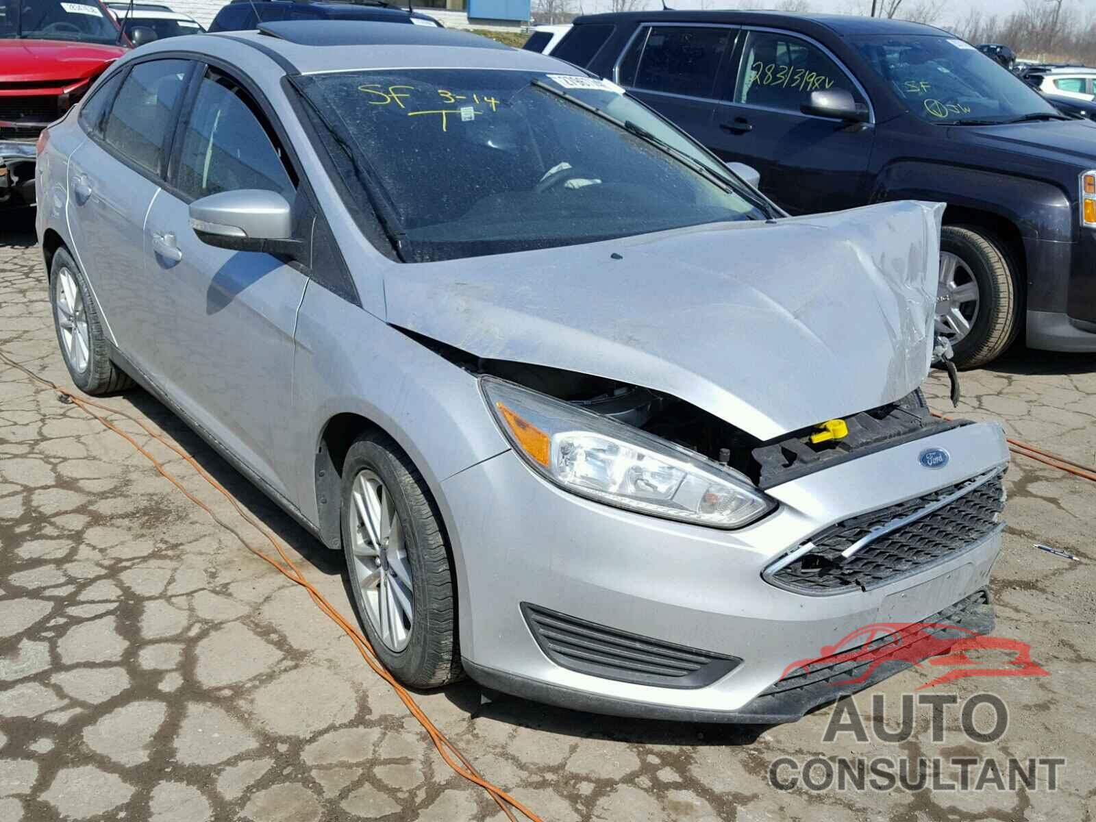 FORD FOCUS 2015 - 1FADP3F21FL243739