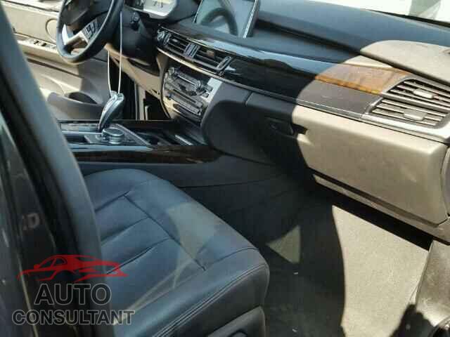BMW X5 2015 - 5UXKR0C58F0K63124