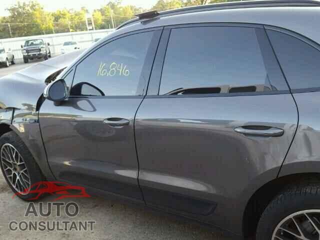 PORSCHE MACAN 2016 - WP1AB2A54GLB42587