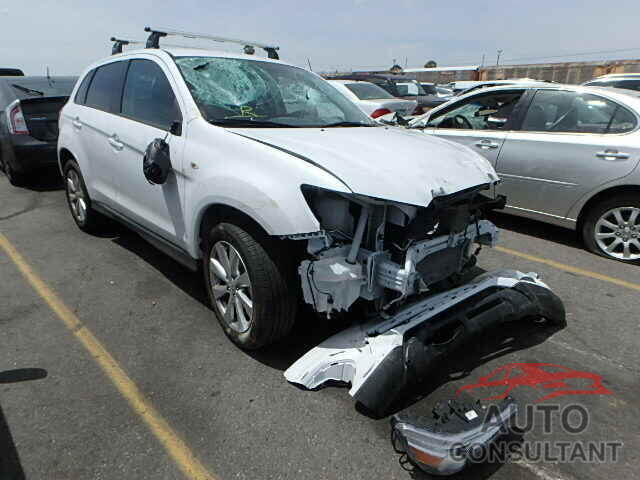 MITSUBISHI OUTLANDER 2015 - 4A4AP3AU6FE002472