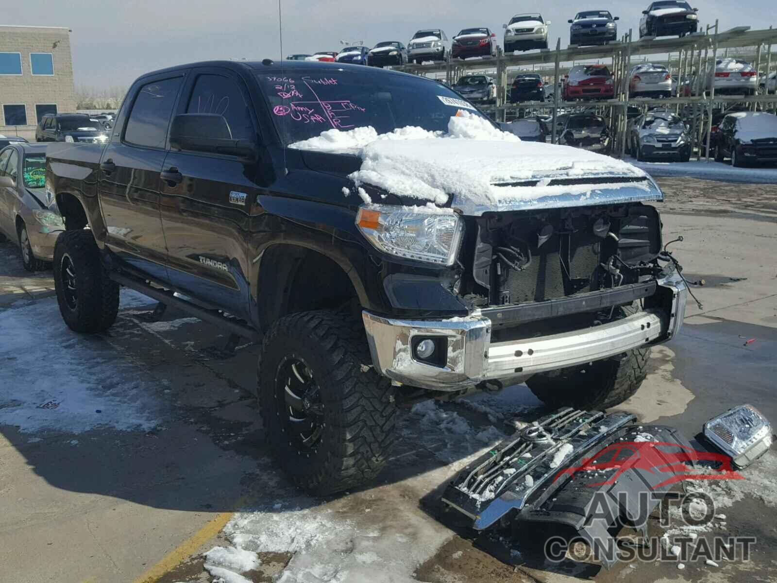 TOYOTA TUNDRA 2017 - 5TFDW5F14HX584743