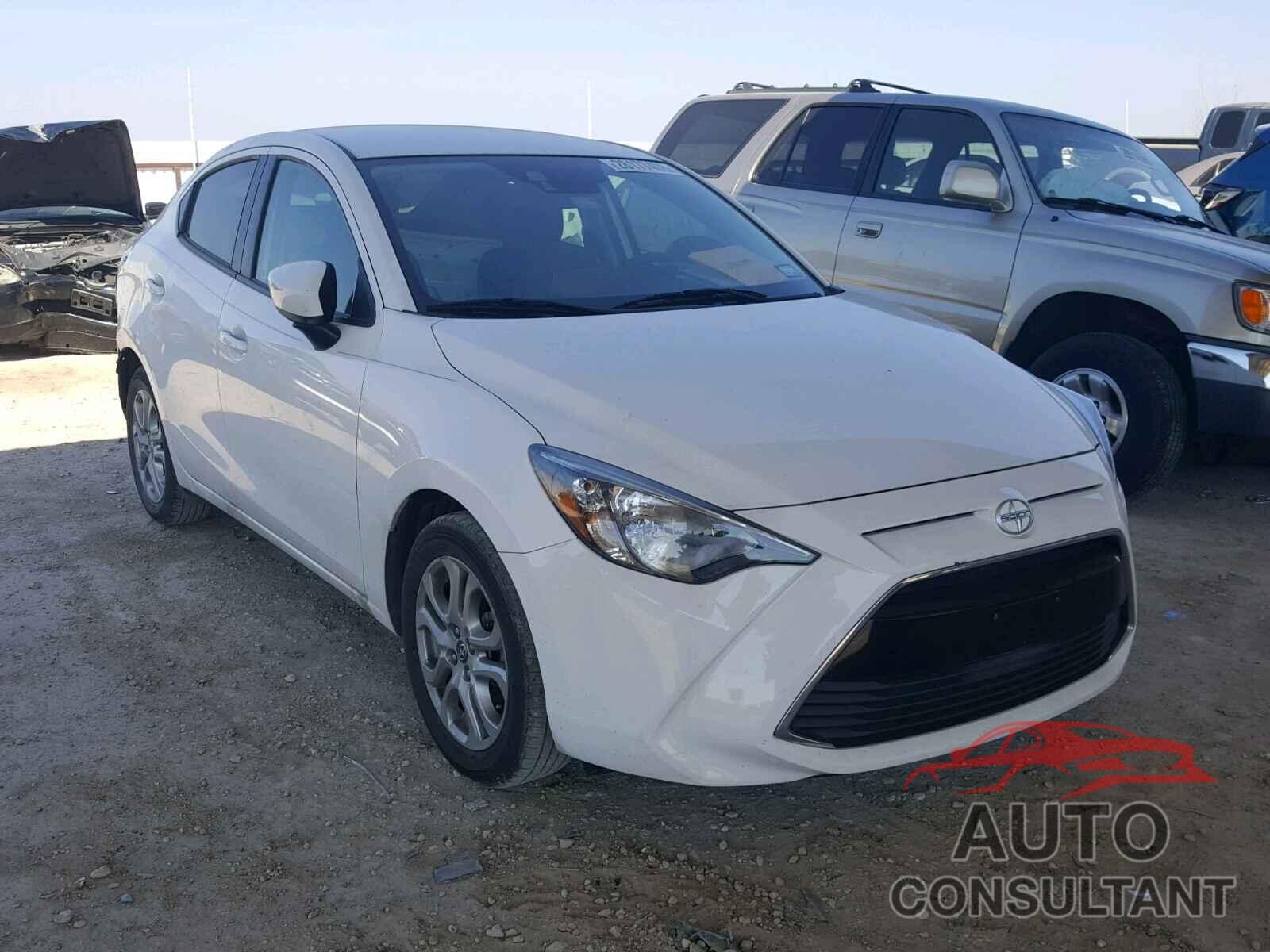 TOYOTA SCION 2016 - 3MYDLBZV8GY105728