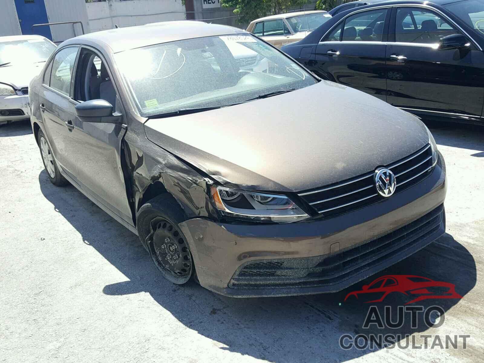 VOLKSWAGEN JETTA 2015 - 3VW1K7AJ9FM304994