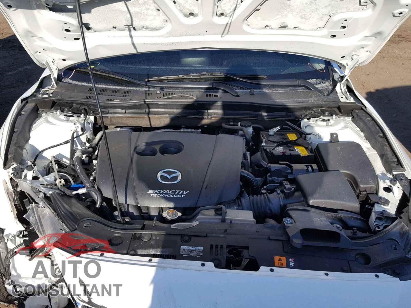 MAZDA 3 2015 - JM1BM1W79F1249097