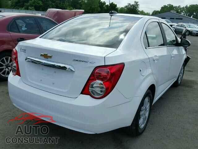 CHEVROLET SONIC 2016 - 1G1JC5SG2G4163473