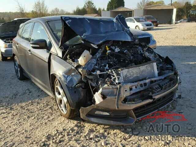 FORD FOCUS 2015 - 1FADP3L97FL227594