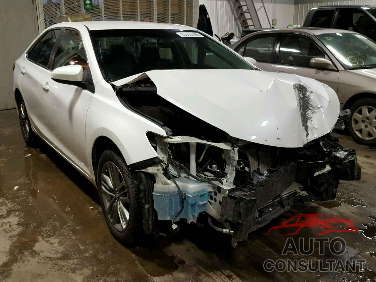 TOYOTA CAMRY 2015 - 4T1BF1FK4FU941227