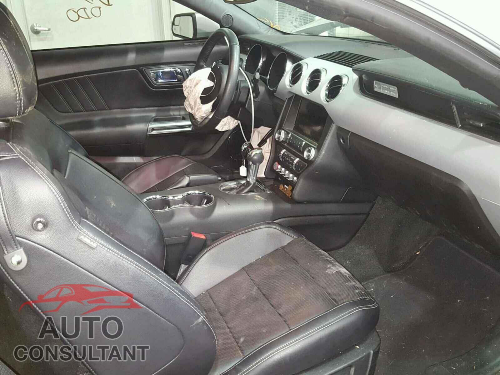 FORD MUSTANG 2017 - 1FA6P8TH8H5218441