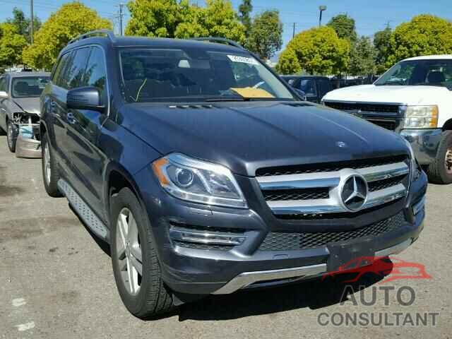 MERCEDES-BENZ GL450 2015 - 4JGDF6EE8FA554716
