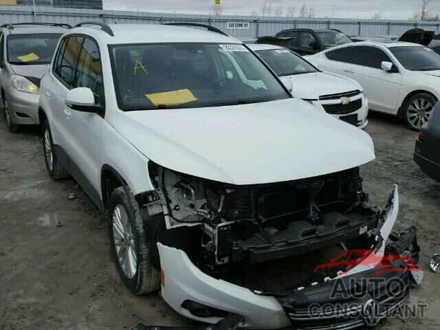 VOLKSWAGEN TIGUAN 2016 - WVGJV7AX0GW532345