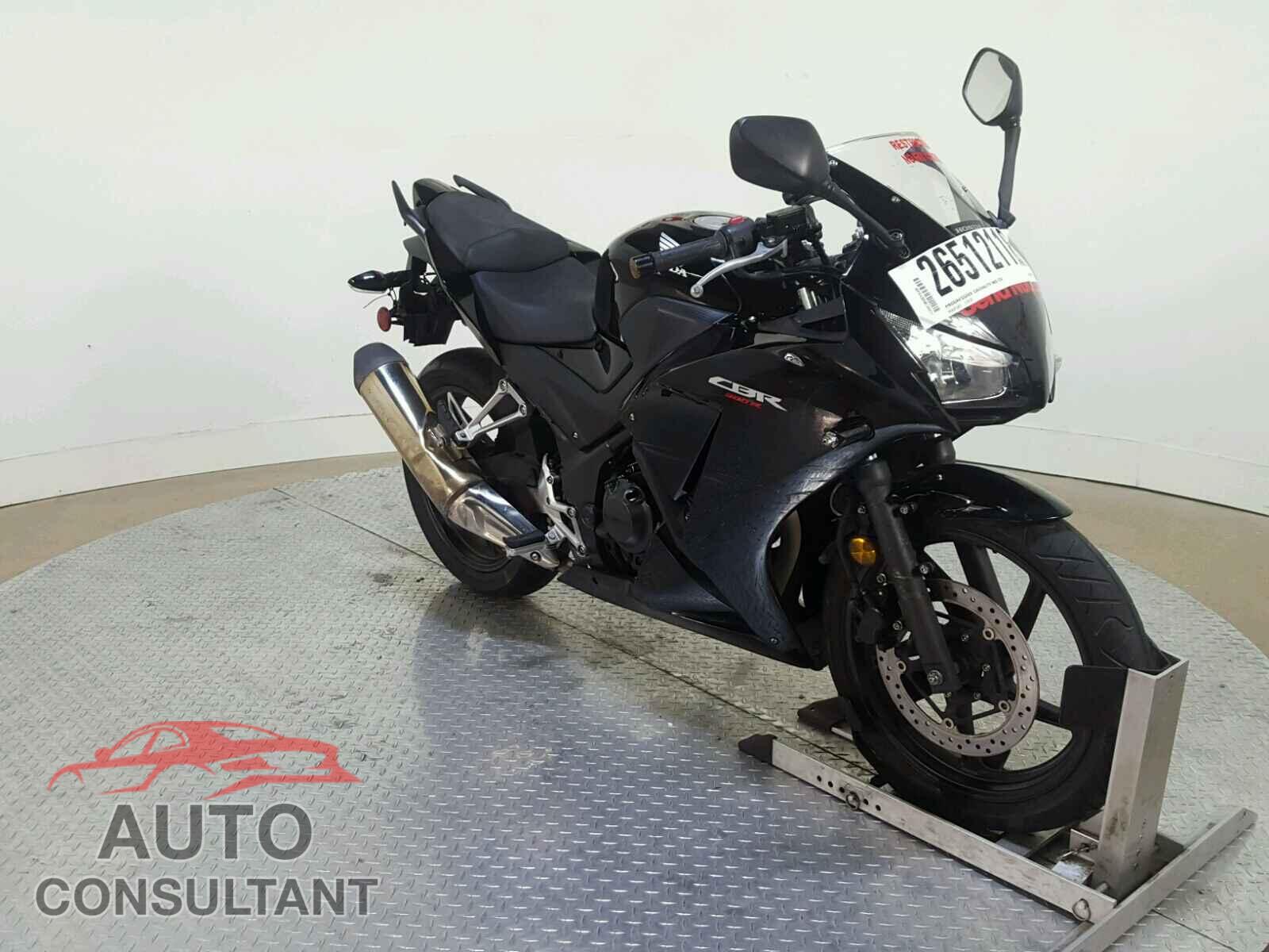 HONDA CBR CYCLE 2015 - MLHNC5109F5100258