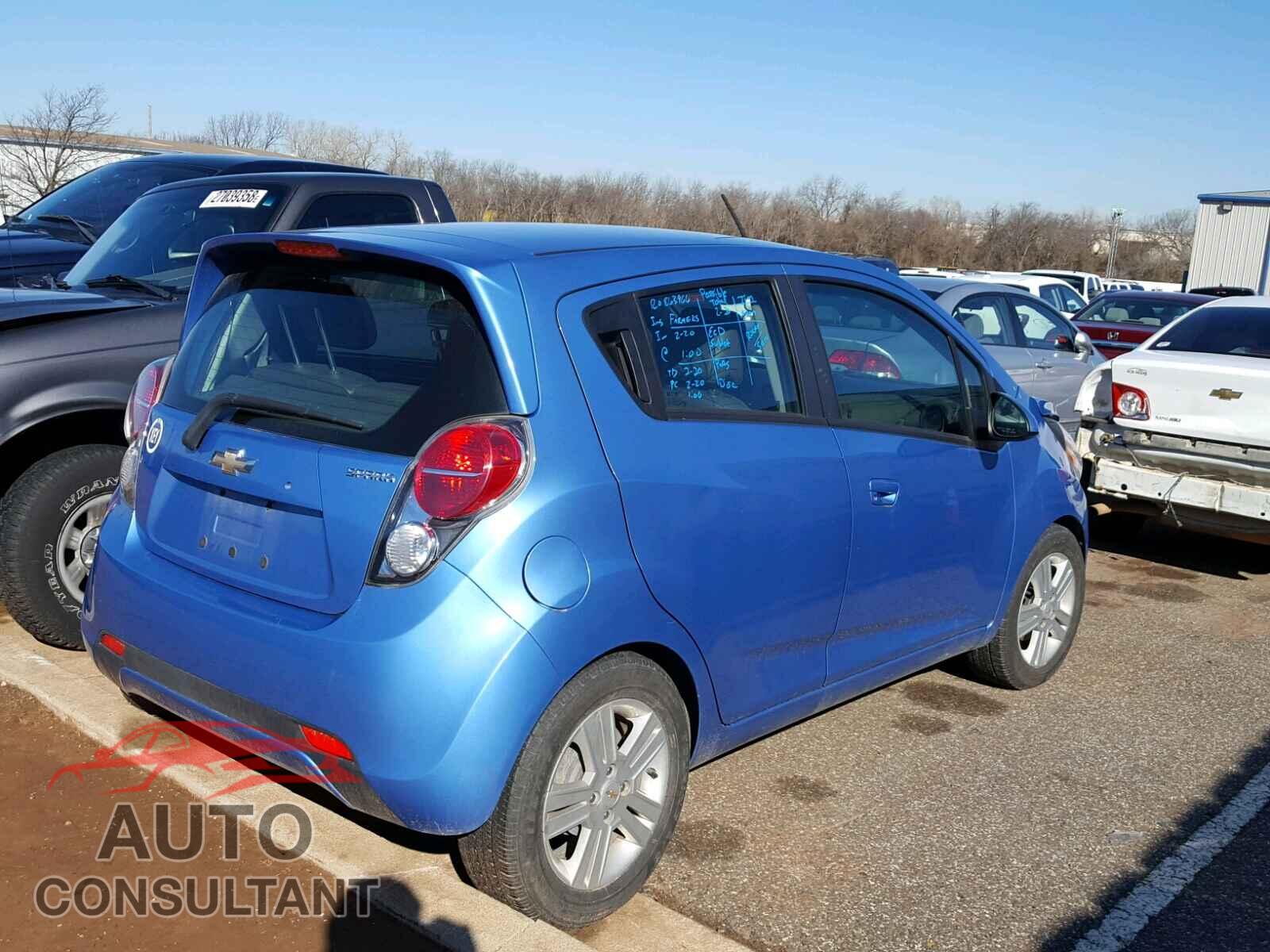 CHEVROLET SPARK 2015 - KL8CD6S98FC732117