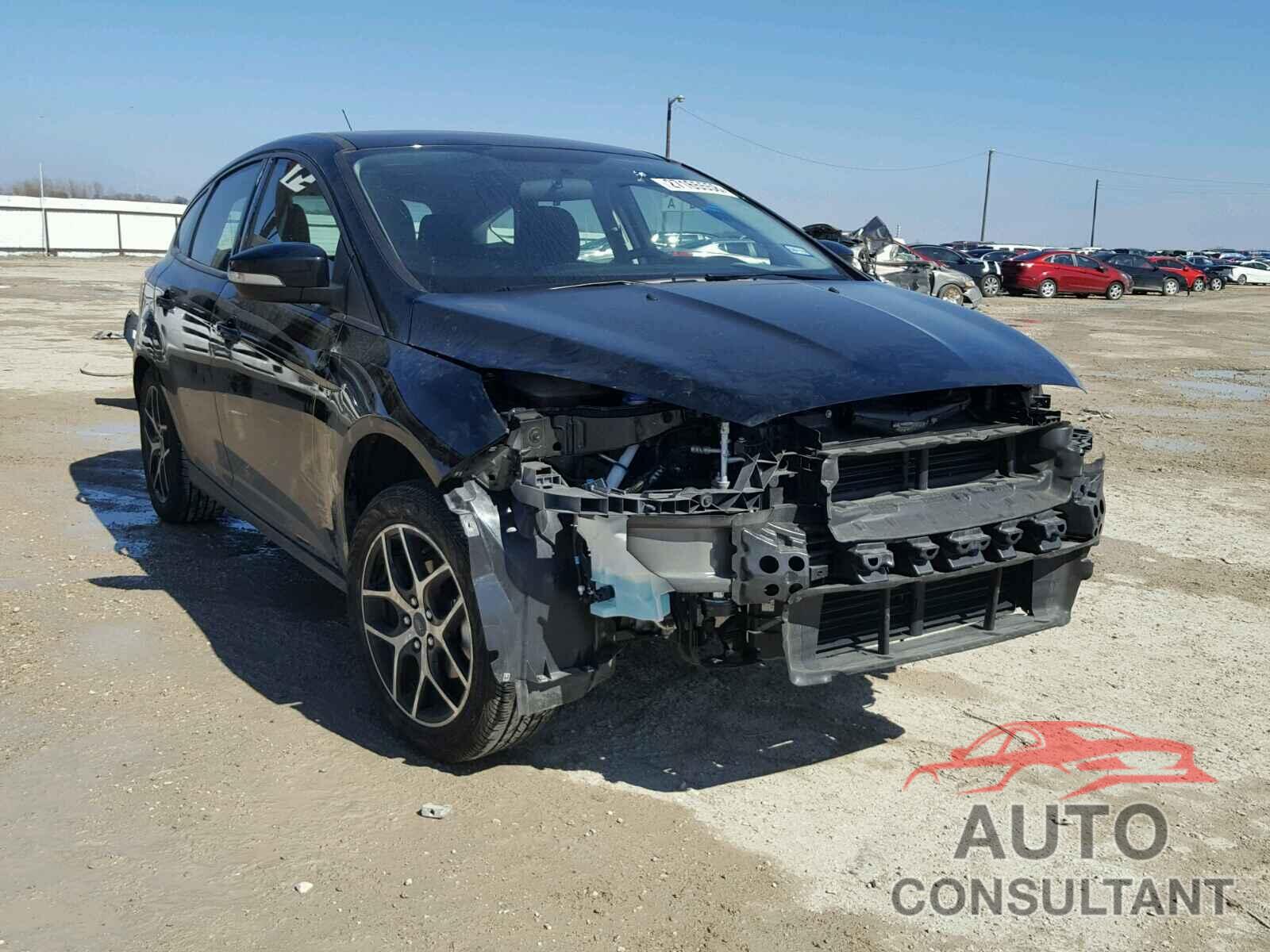FORD FOCUS 2017 - 1FADP3M27HL318773