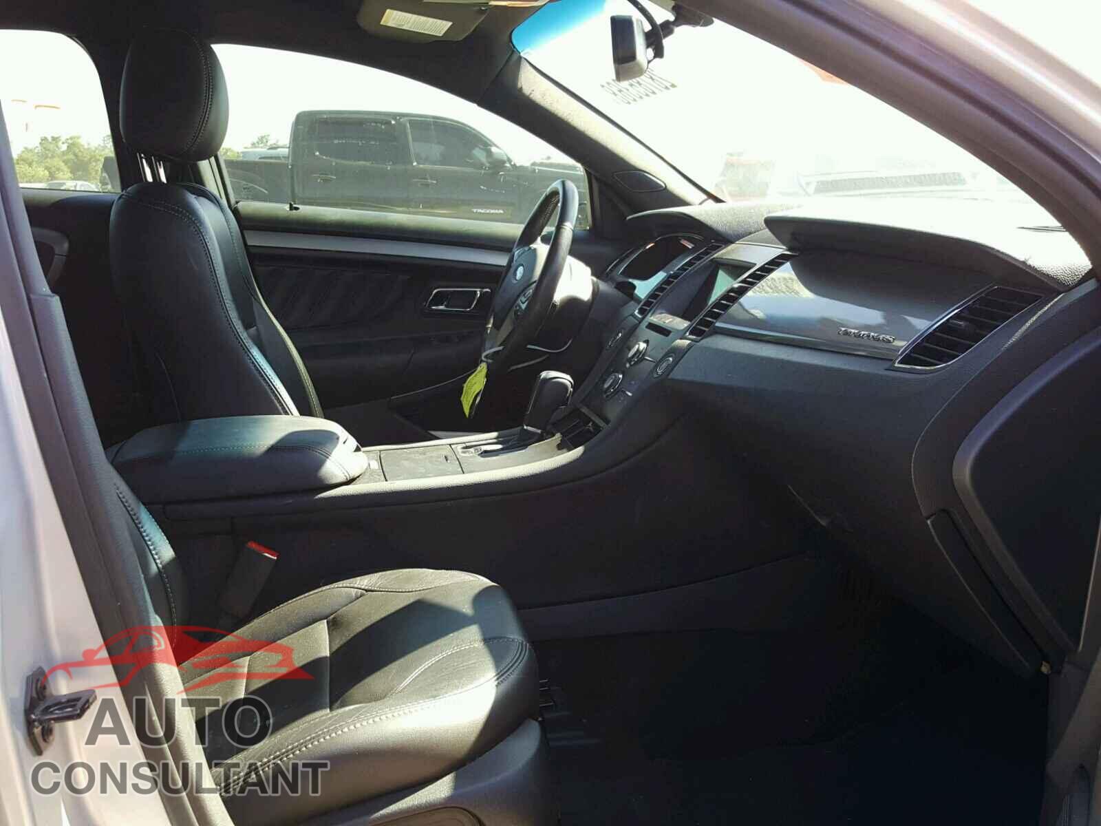 FORD TAURUS 2016 - 1FAHP2E84GG135837