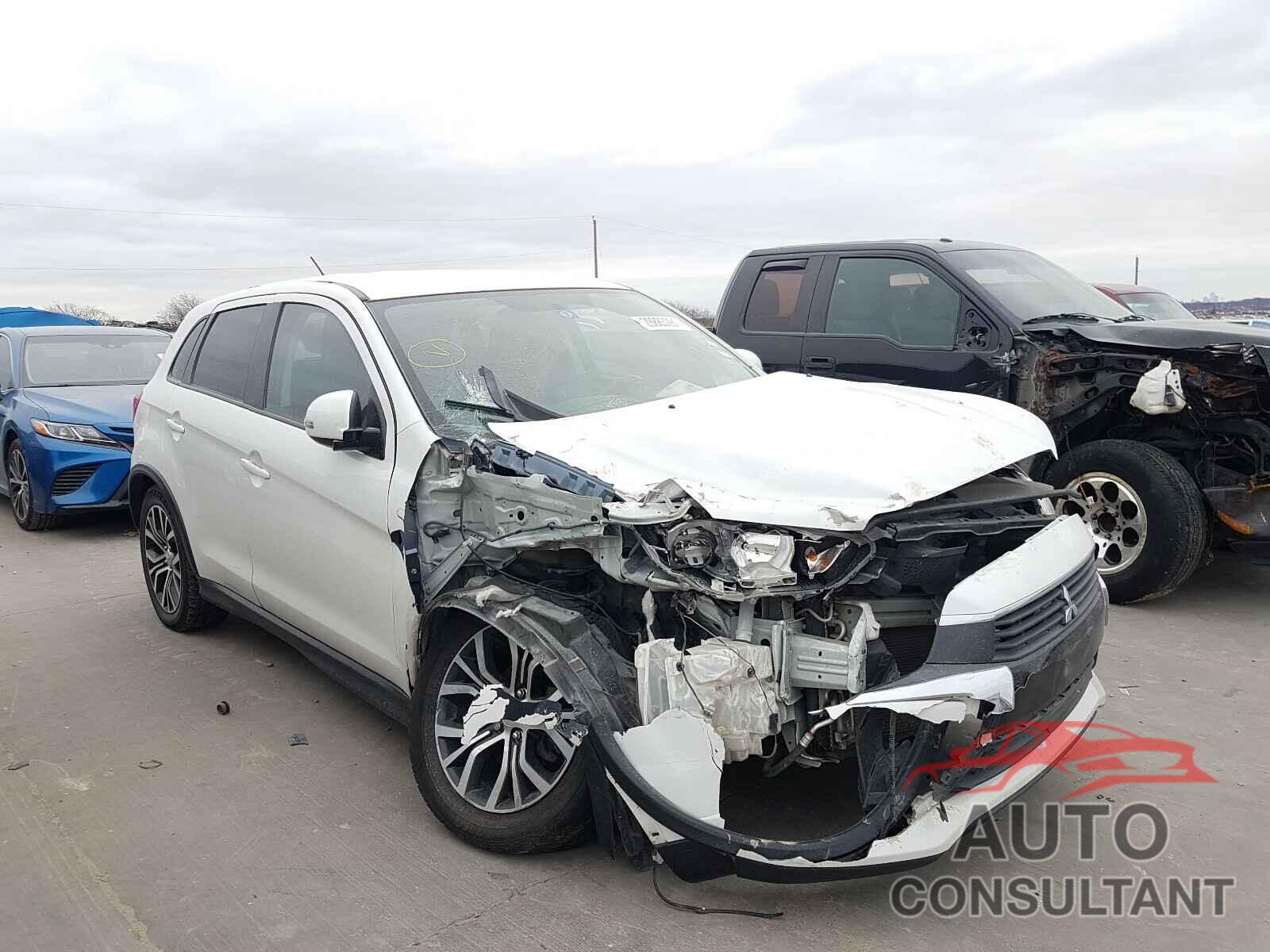 MITSUBISHI OUTLANDER 2016 - 3VV1B7AX4LM010519