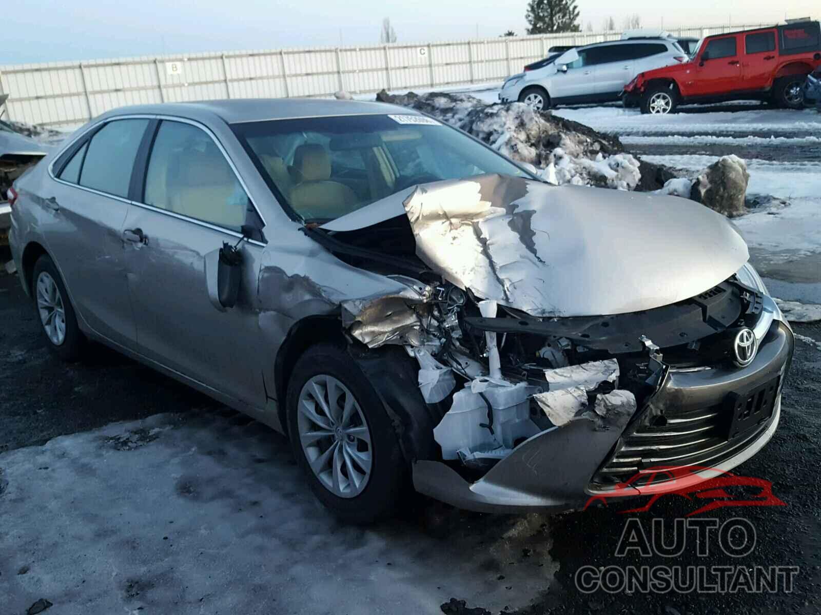 TOYOTA CAMRY 2015 - 4T4BF1FK1FR484592