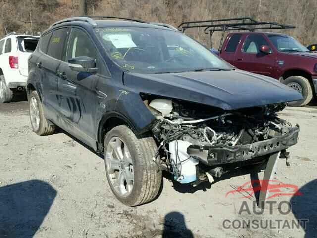FORD ESCAPE 2017 - 1FMCU9J90HUB55697