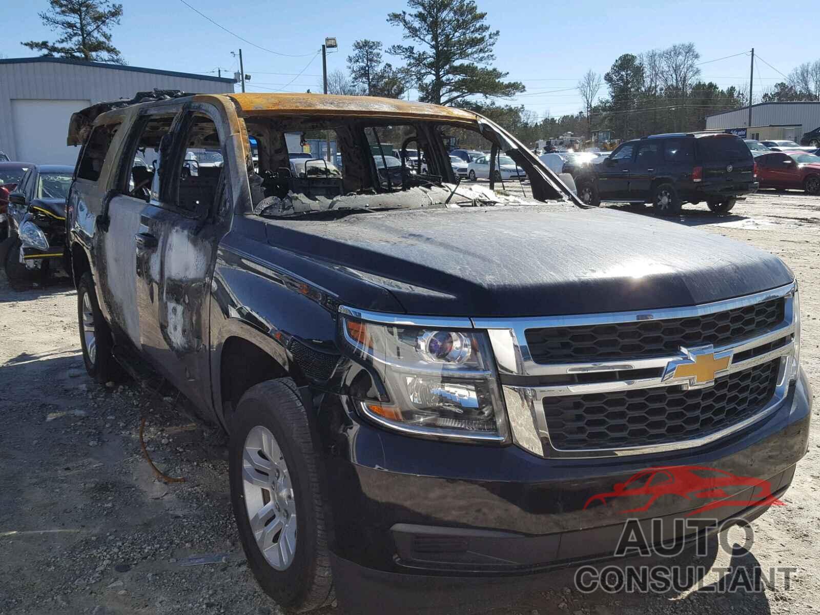 CHEVROLET SUBURBAN 2015 - 1GNSCJKC7FR154861