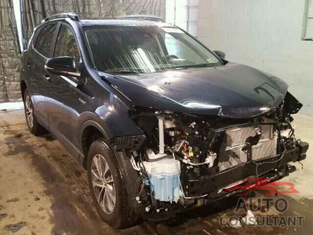 TOYOTA RAV4 2017 - JTMRJREV4HD069307