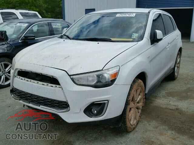 MITSUBISHI OUTLANDER 2015 - 4A4AP3AU3FE009038