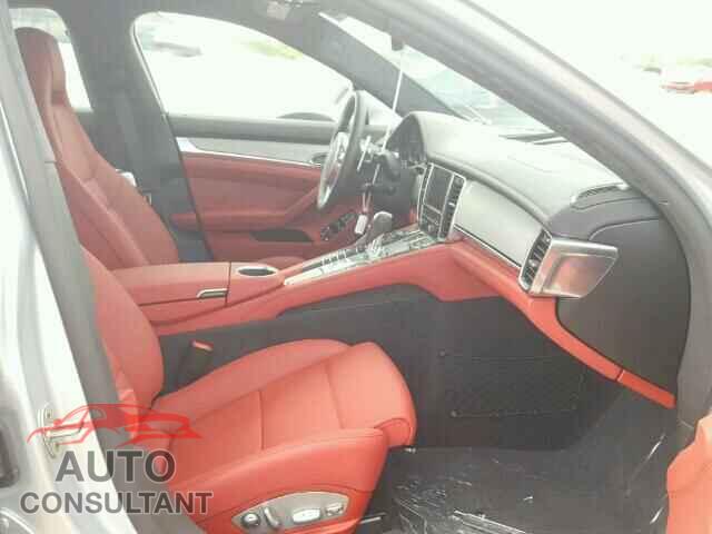 PORSCHE PANAMERA 2015 - WP0AC2A76FL070418