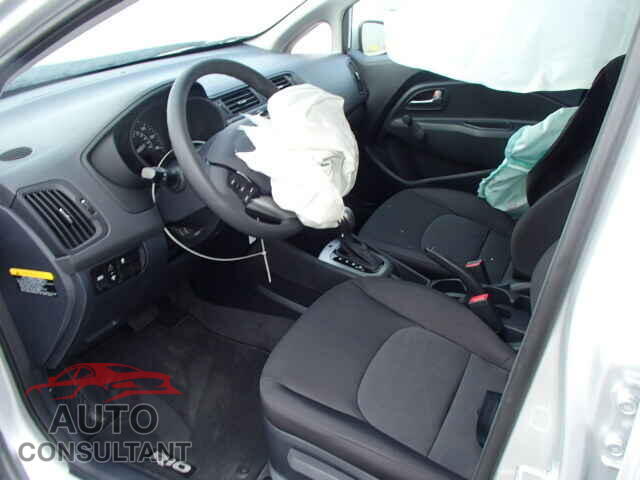 KIA RIO 2015 - KNADM4A34F6527211