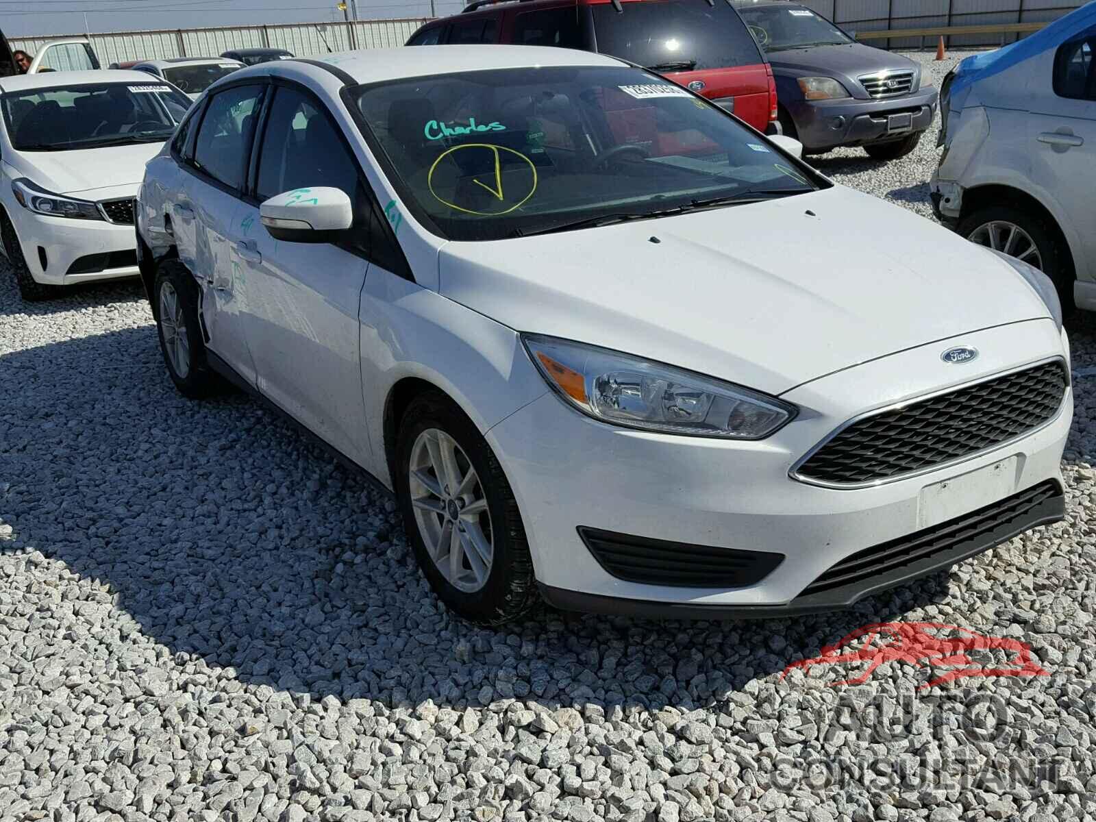 FORD FOCUS 2015 - 1FADP3F25FL270233