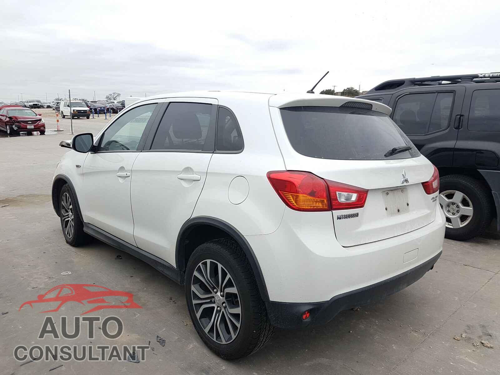 MITSUBISHI OUTLANDER 2016 - 3VV1B7AX4LM010519