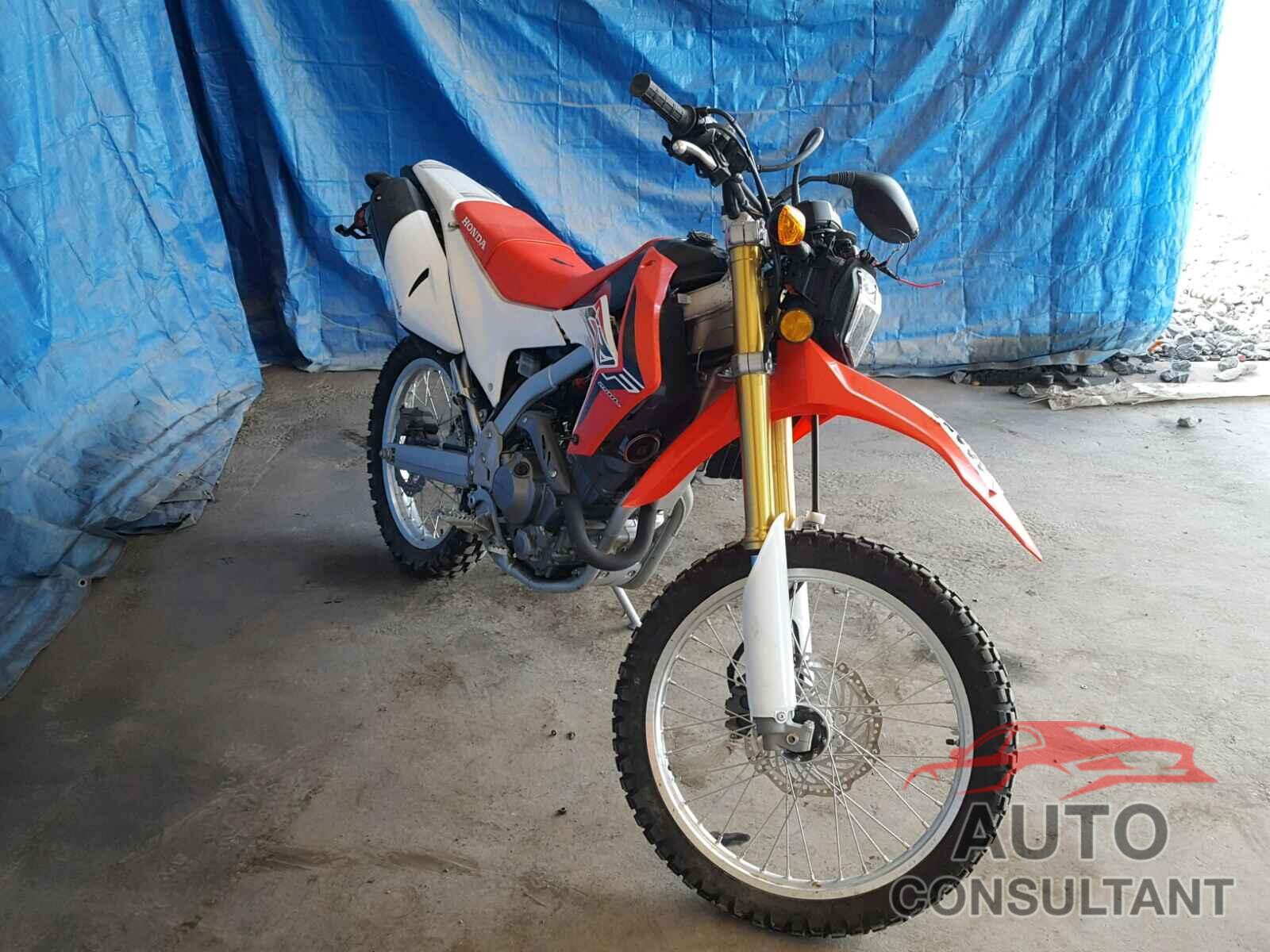 HONDA DIRTBIKE 2015 - MLHMD3818F5203831