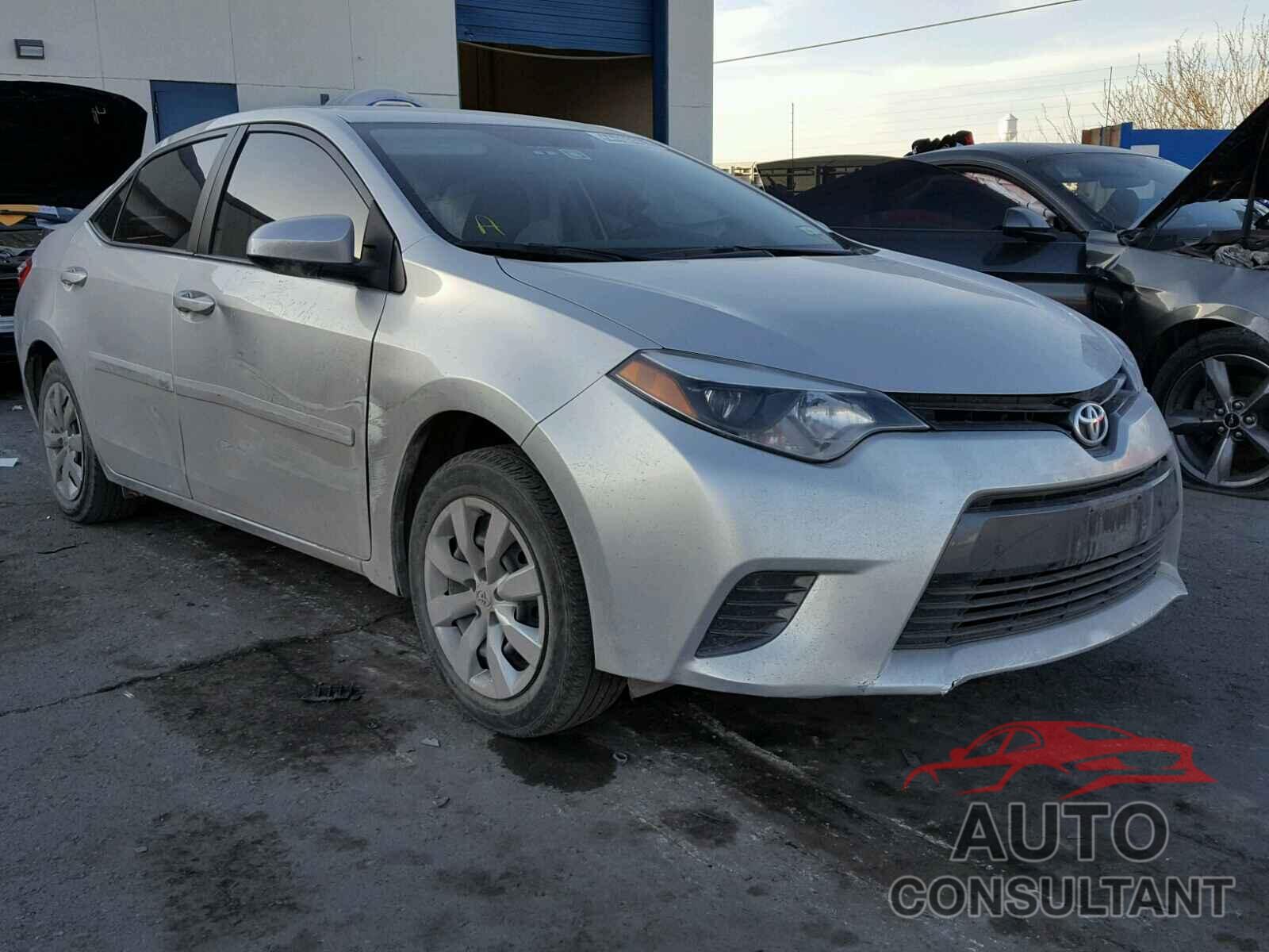 TOYOTA COROLLA 2015 - 5YFBURHE8FP307206