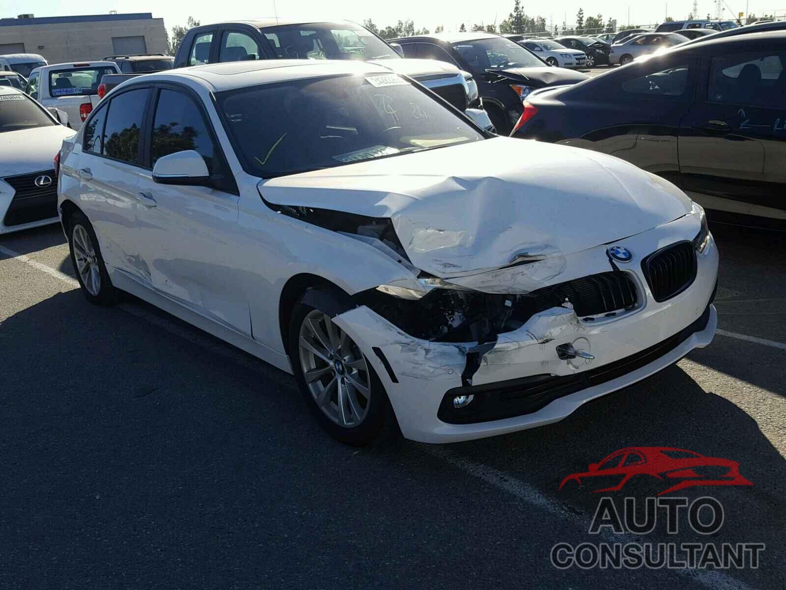 BMW 3 SERIES 2016 - WBA8E1G58GNT36372