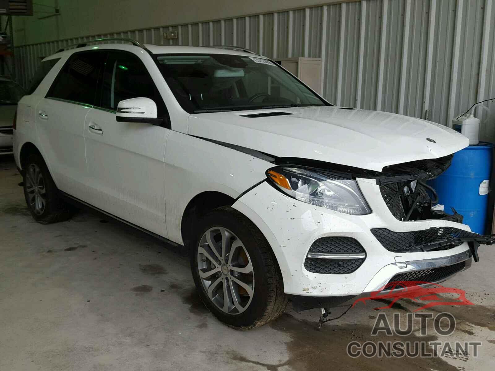 MERCEDES-BENZ GLE350 2016 - 4JGDA5JB2GA644126