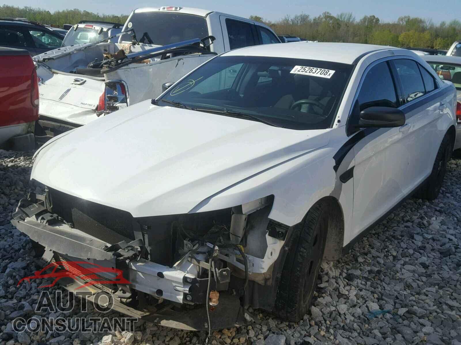 FORD TAURUS 2015 - 1FAHP2MK5FG142386