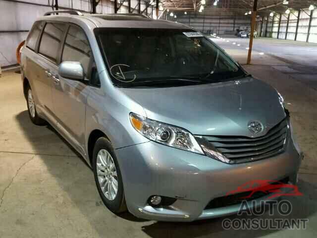 TOYOTA SIENNA 2015 - 5TDYK3DC5FS631223