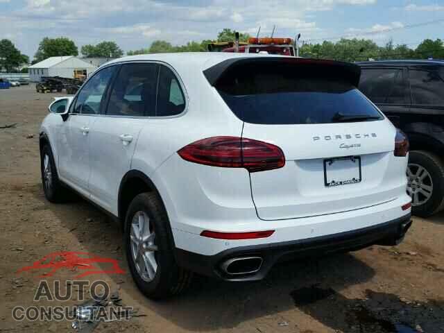PORSCHE CAYENNE 2016 - WP1AA2A28GLA10585