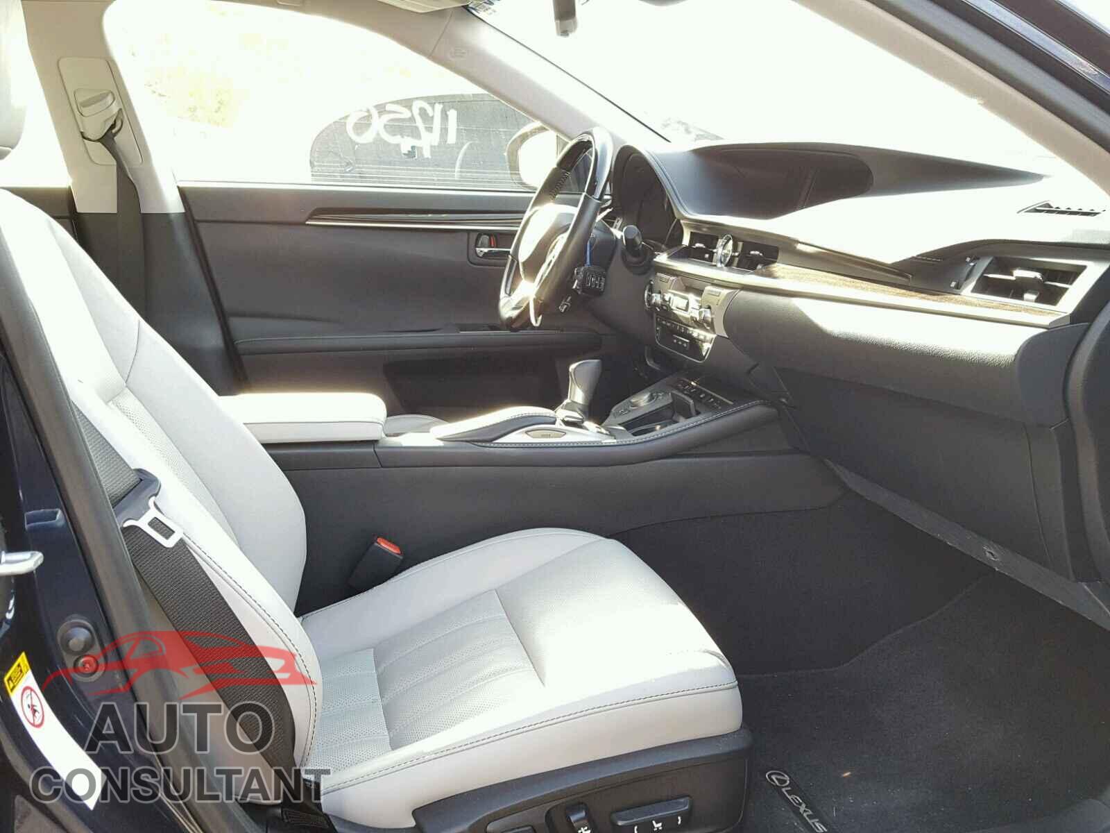 LEXUS ES300 2017 - JTHBW1GG6H2146174