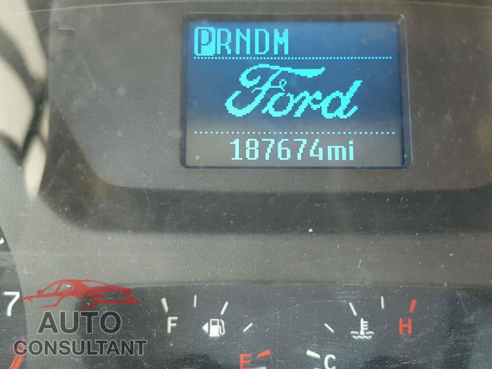 FORD TRANSIT CO 2015 - 1FTSW2XM7FKA87209