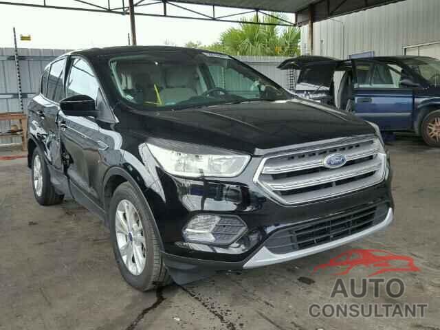 FORD ESCAPE 2017 - 1FMCU0G91HUB67246