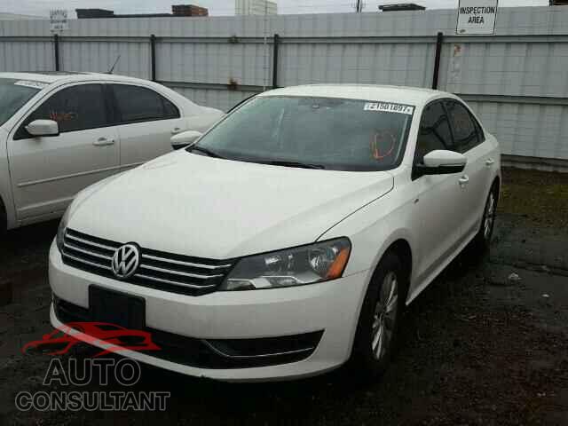 VOLKSWAGEN PASSAT 2015 - 1VWAT7A37FC004435