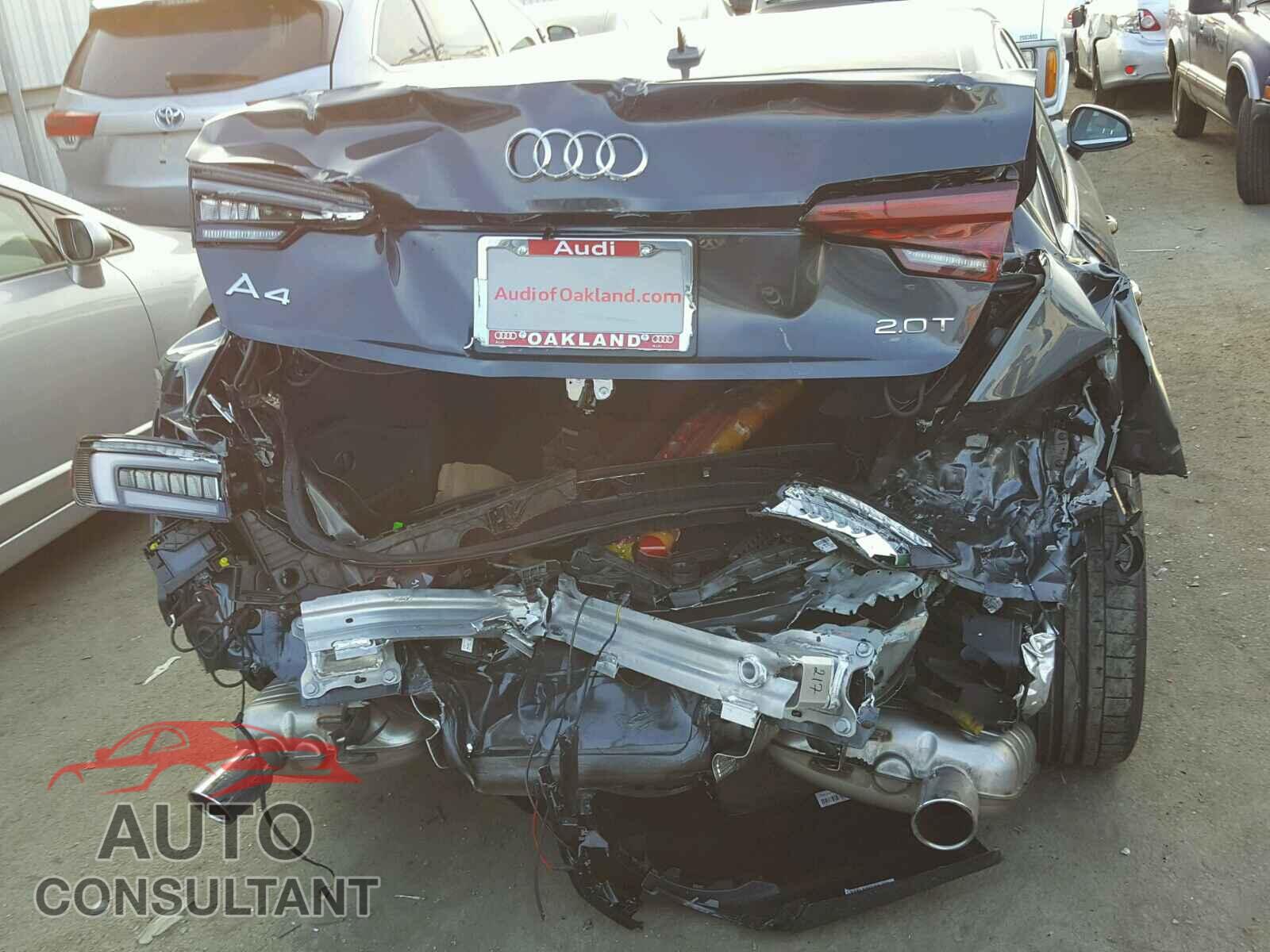 AUDI A4 2018 - WAUENAF4XJA036679