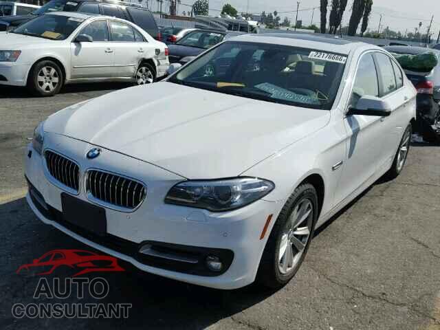 BMW 5 SERIES 2015 - WBA5A5C52FD523638