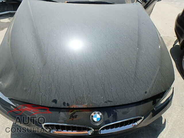 BMW 3 SERIES 2016 - WBA8E9C52GK643610