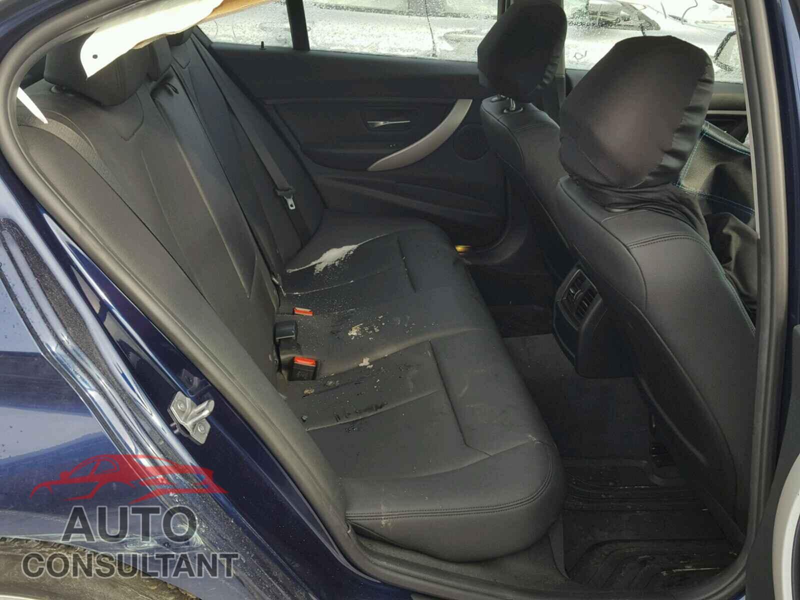 BMW 3 SERIES 2016 - WBA8E5G55GNU19345