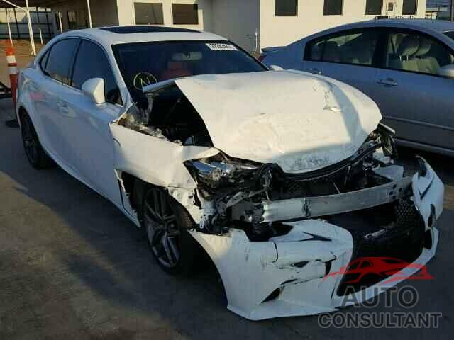 LEXUS IS250 2015 - JTHBF1D24F5051360
