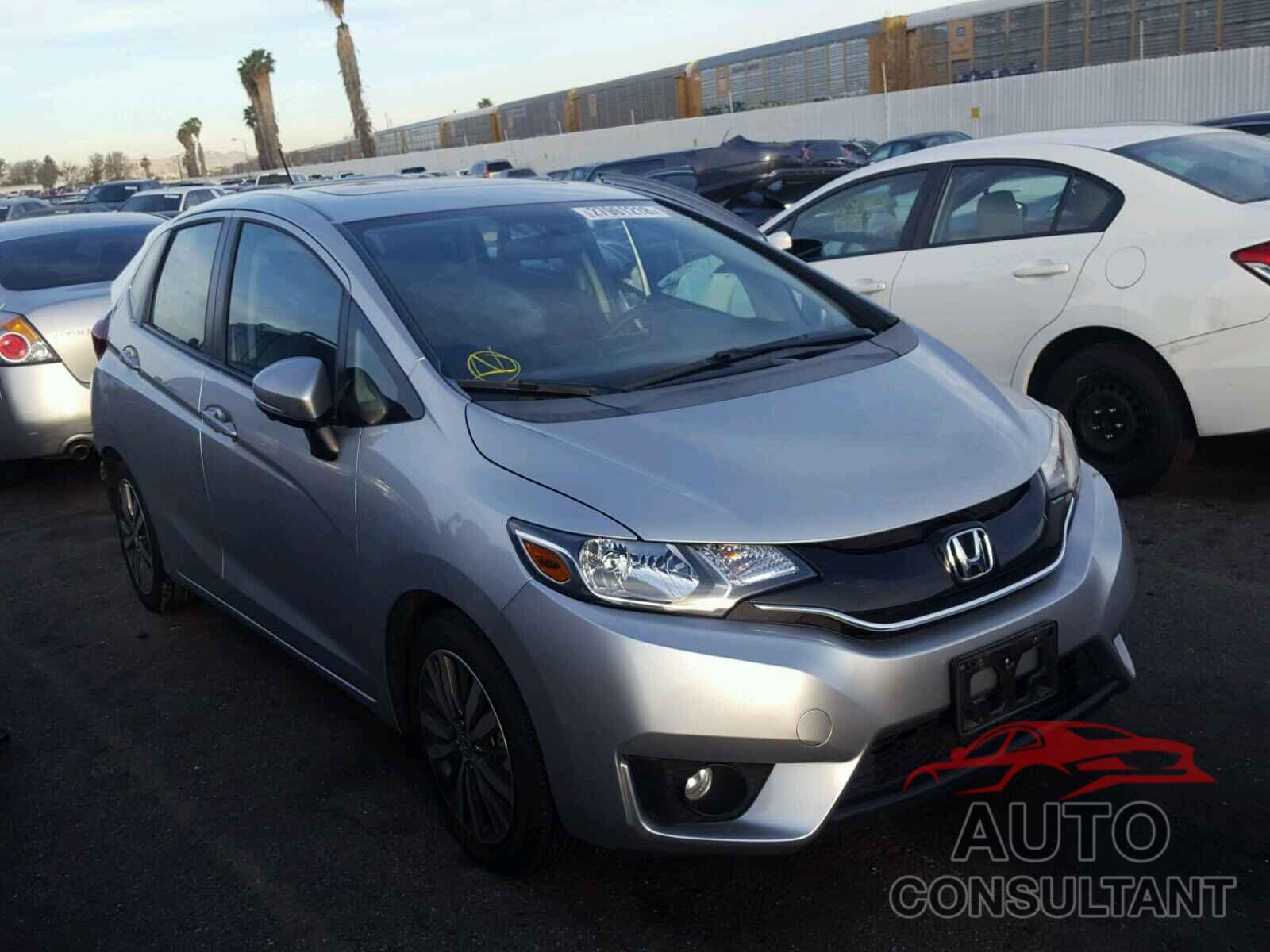 HONDA FIT 2015 - 3HGGK5H85FM703939