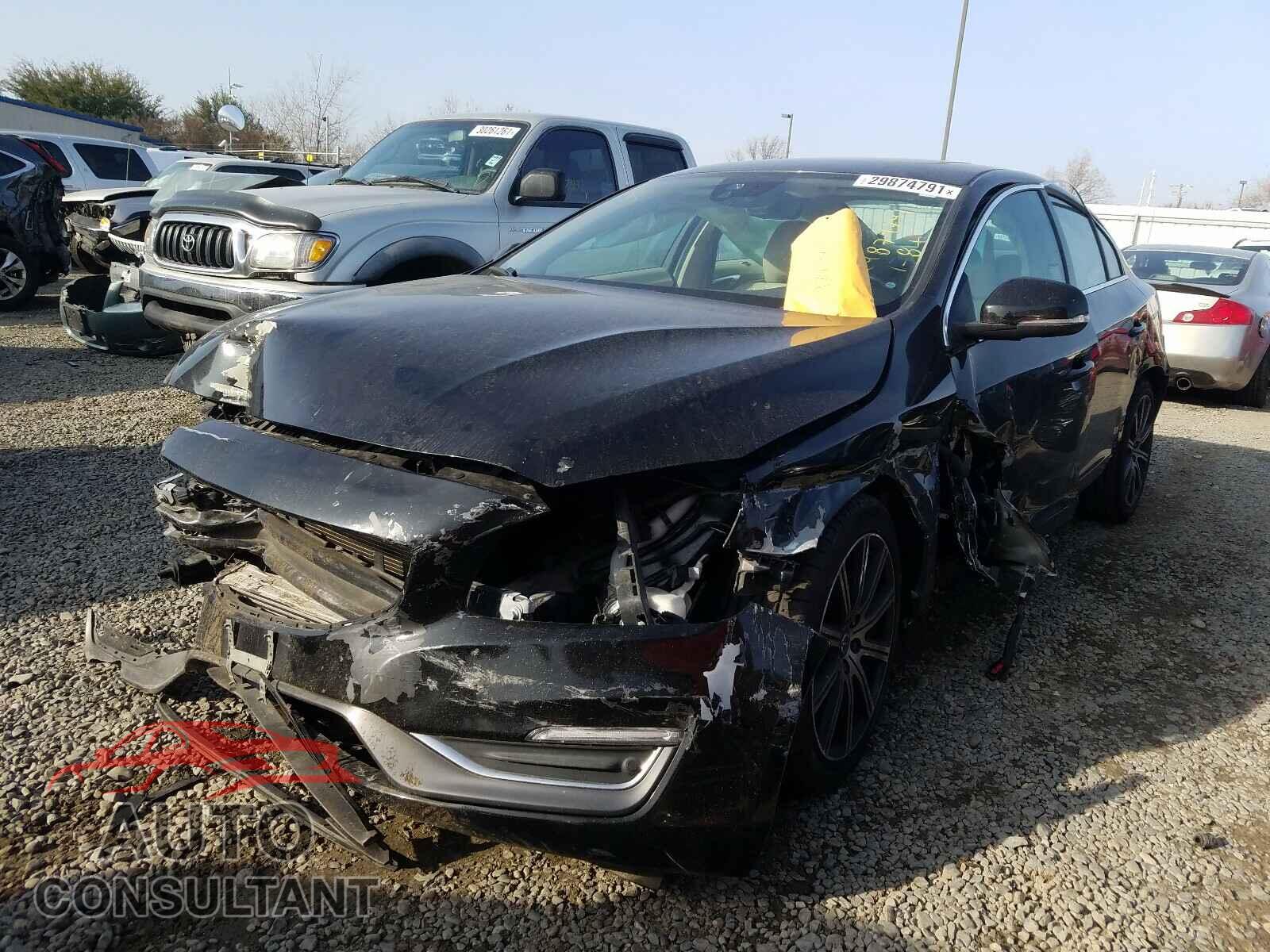 VOLVO S60 2016 - LYV402FK0GB089958