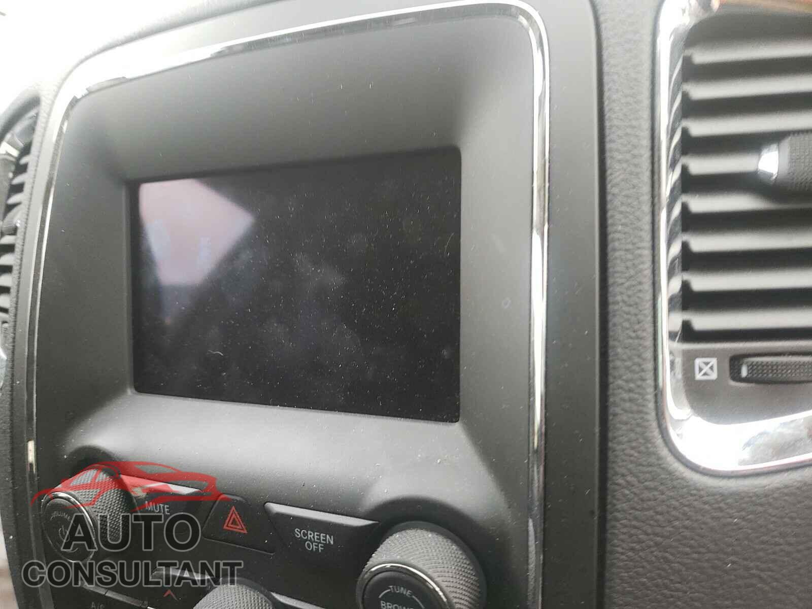 DODGE DURANGO 2018 - 1C4RDJAG2JC323902