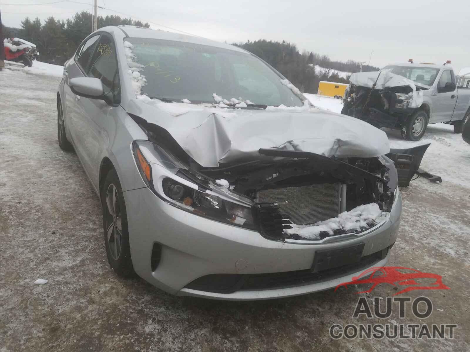 KIA FORTE 2018 - 3KPFL4A72JE245458