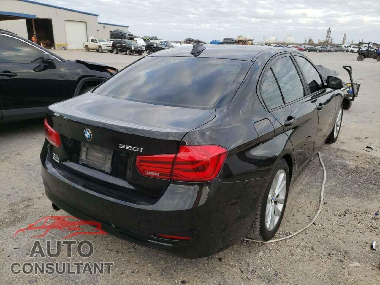 BMW 3 SERIES 2016 - WBA8E1G50GNU11856