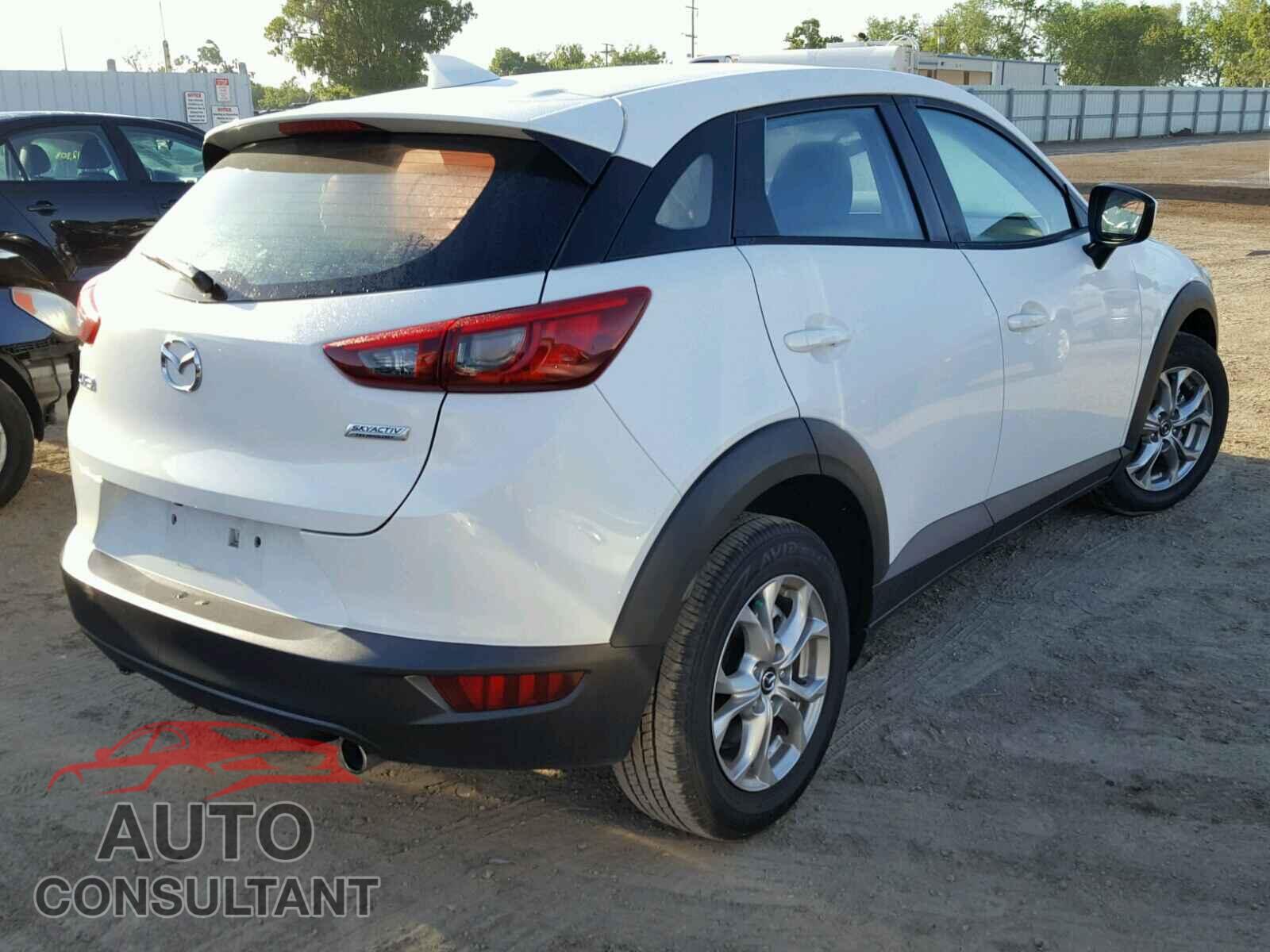 MAZDA CX-3 2017 - JM1DKDB77H0176410